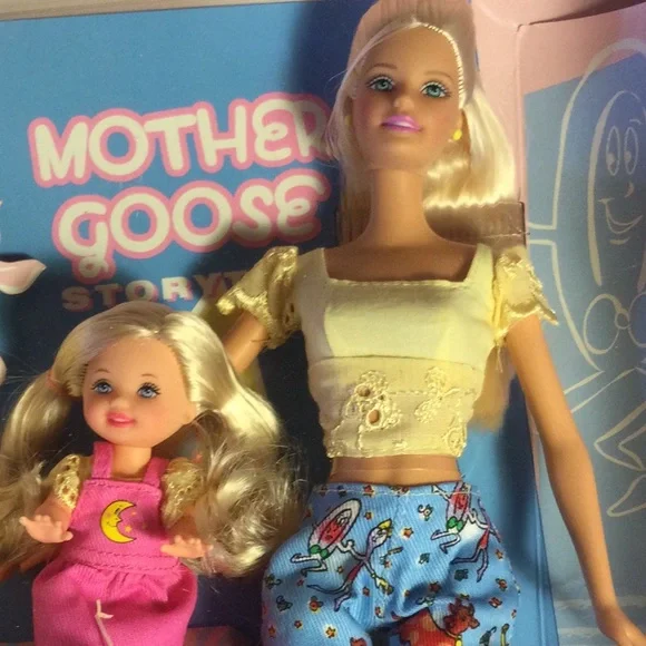 Vintage Barbie and Kelly Mother Goose Barbie Dolls - Picture 10 of 11